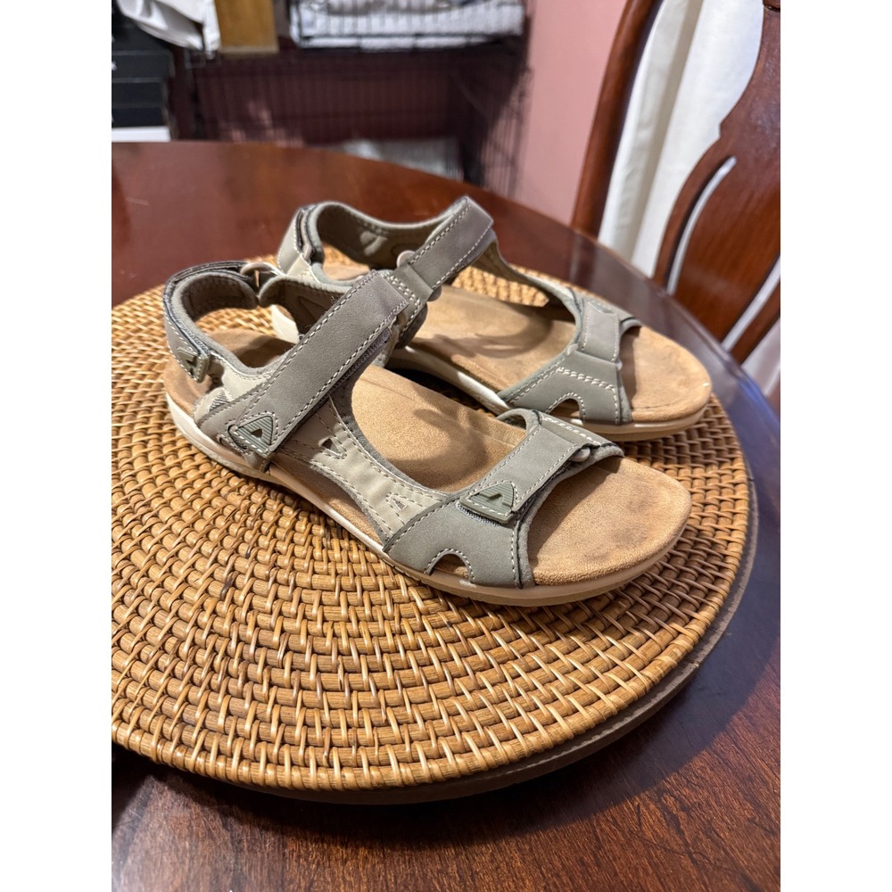 Earth Origins Skylar 3 Sport Sandals Sage Green Strappy Shoes Womens 7.5M